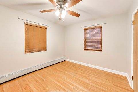 Tiny photo for 1039 Randolph Street #1W, Oak Park, IL 60302 (MLS # 12546167)