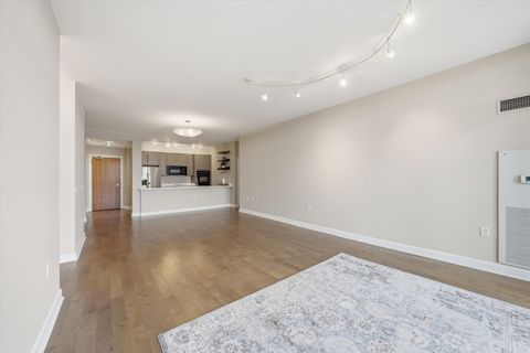 Tiny photo for 1235 S Prairie Avenue #603, Chicago, IL 60605 (MLS # 12598973)