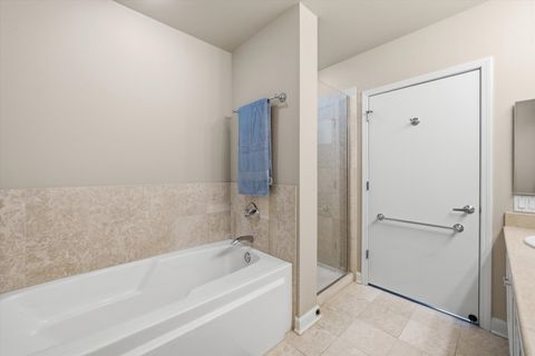 Tiny photo for 1235 S Prairie Avenue #603, Chicago, IL 60605 (MLS # 12598973)