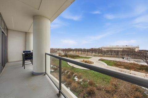Tiny photo for 1235 S Prairie Avenue #603, Chicago, IL 60605 (MLS # 12598973)