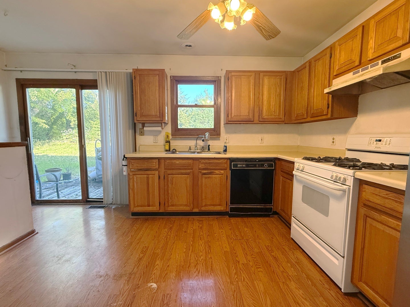85 Hilldale Road