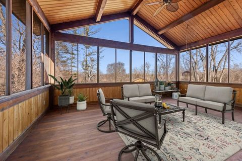 Tiny photo for 236 Steeplechase Road, Barrington Hills, IL 60010 (MLS # 12619907)