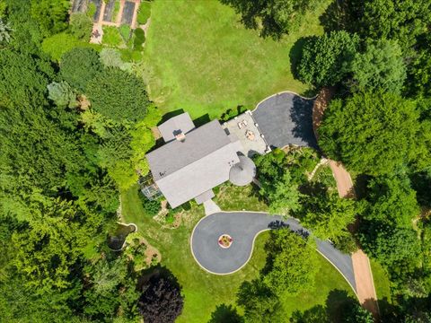 Tiny photo for 236 Steeplechase Road, Barrington Hills, IL 60010 (MLS # 12619907)