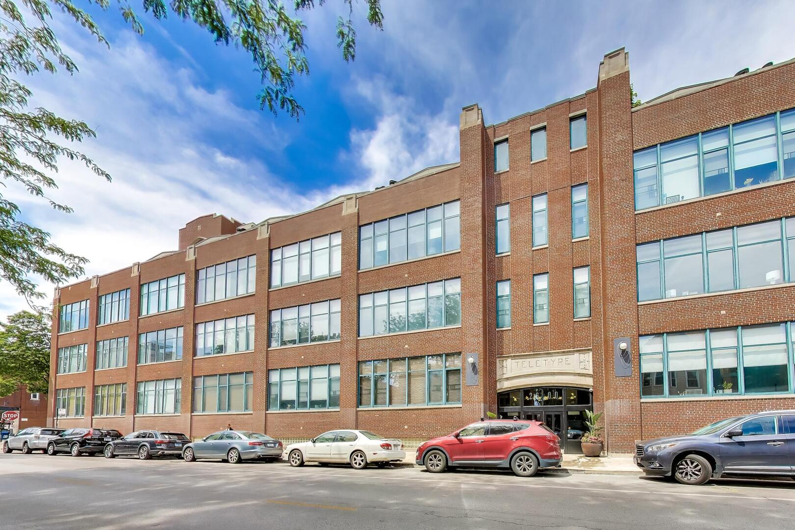 2600 N Southport Avenue 315