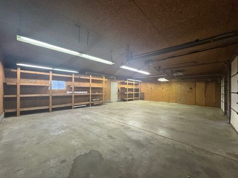 Tiny photo for 307 N Linden Street, Clinton, IL 61727 (MLS # 12518627)