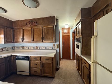 Tiny photo for 307 N Linden Street, Clinton, IL 61727 (MLS # 12518627)