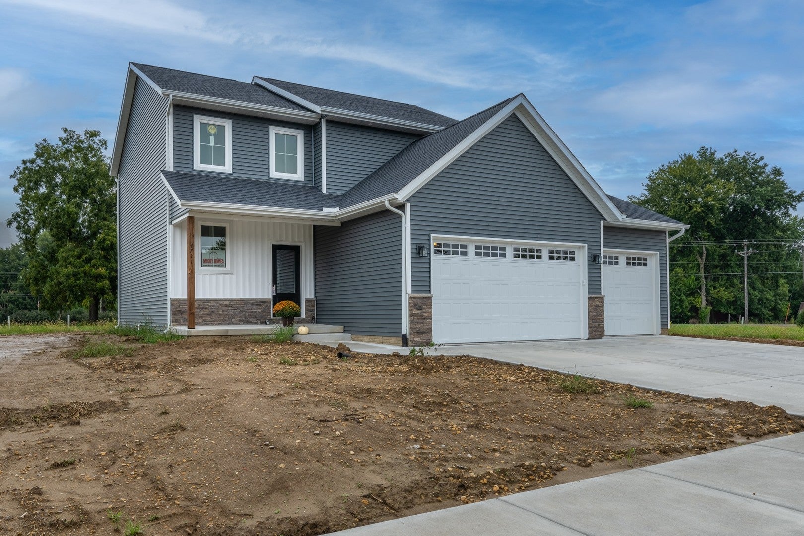 4711 Willow Circle