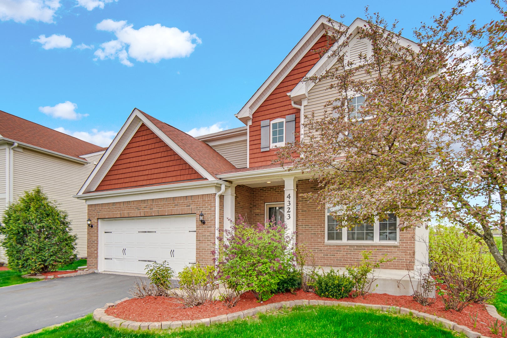 4323 FRASER Circle
