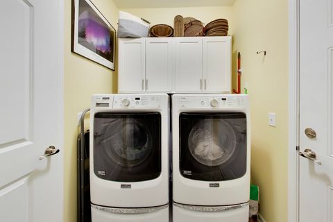 Tiny photo for 927 Camden Street #B, McHenry, IL 60050 (MLS # 12620271)