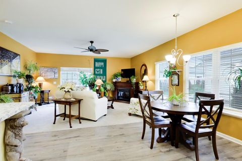 Tiny photo for 927 Camden Street #B, McHenry, IL 60050 (MLS # 12620271)