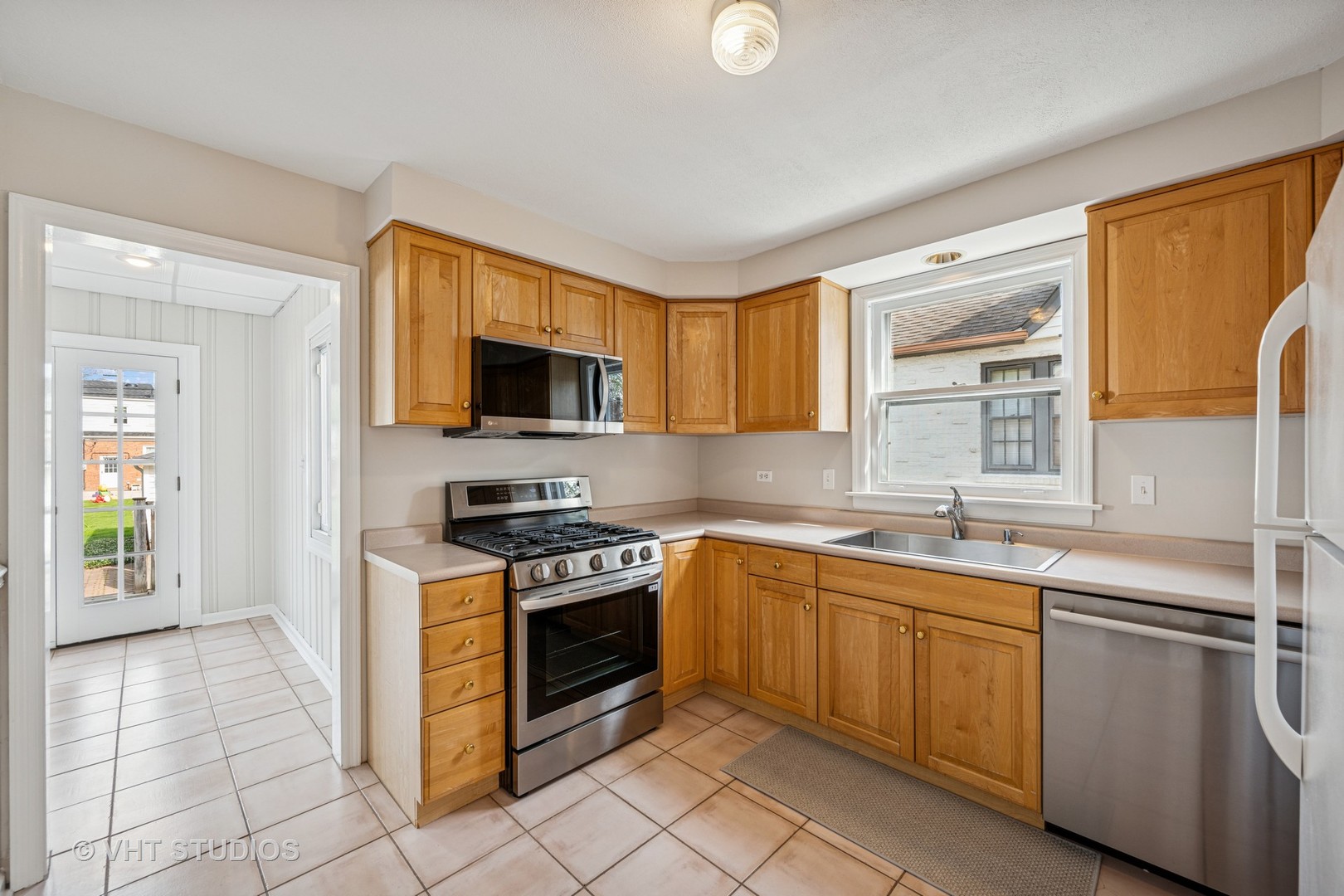 439 S Evergreen Avenue