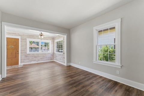 Tiny photo for 940 Jones Street, Bettendorf, IA 52722 (MLS # 12650723)