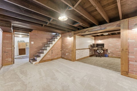 Tiny photo for 940 Jones Street, Bettendorf, IA 52722 (MLS # 12650723)