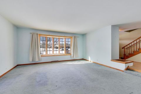 Tiny photo for 413 S Carol Lane, Mount Prospect, IL 60056 (MLS # 12555118)