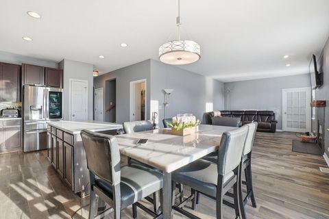 Tiny photo for 3030 Seekonk Avenue, Elgin, IL 60124 (MLS # 12625458)