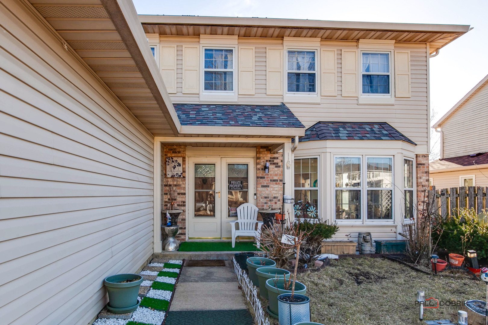 1009 Hilldale Lane