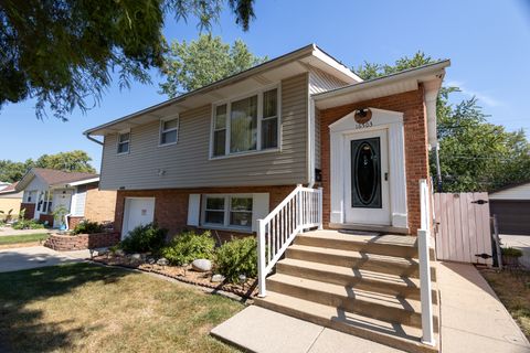 A home in Oak Forest