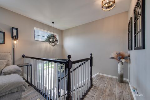 Tiny photo for 1618 Thornbury Drive #122-4, Bartlett, IL 60103 (MLS # 12486151)