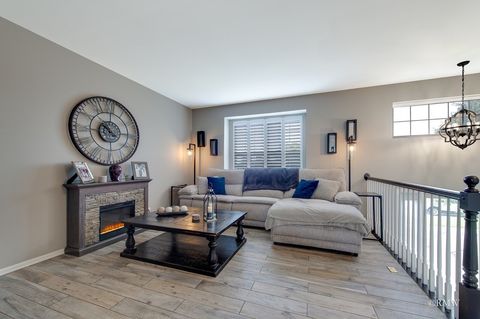 Tiny photo for 1618 Thornbury Drive #122-4, Bartlett, IL 60103 (MLS # 12486151)