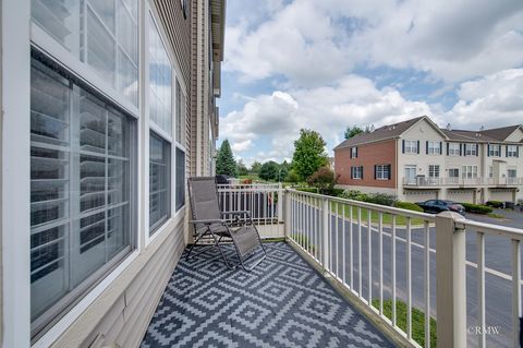 Tiny photo for 1618 Thornbury Drive #122-4, Bartlett, IL 60103 (MLS # 12486151)
