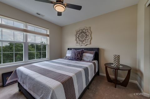 Tiny photo for 1618 Thornbury Drive #122-4, Bartlett, IL 60103 (MLS # 12486151)