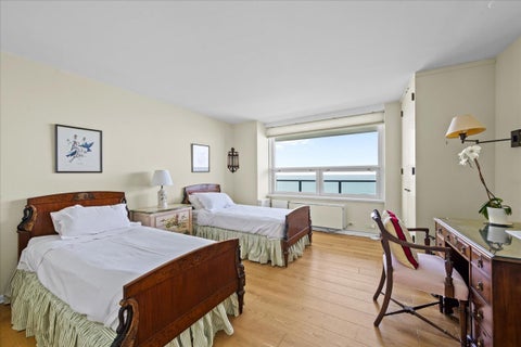 Tiny photo for 1630 Sheridan Road #9G, Wilmette, IL 60091 (MLS # 12702347)