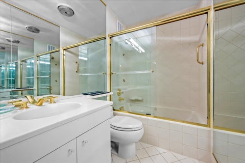 Tiny photo for 1630 Sheridan Road #9G, Wilmette, IL 60091 (MLS # 12702347)