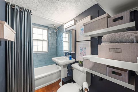 Tiny photo for 27 Indian Drive, Clarendon Hills, IL 60514 (MLS # 12494265)