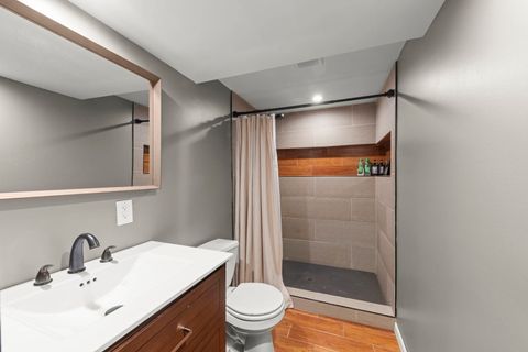 Tiny photo for 27 Indian Drive, Clarendon Hills, IL 60514 (MLS # 12494265)