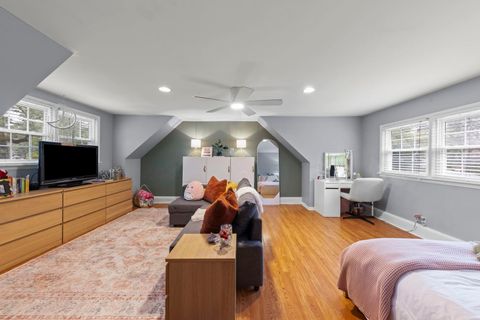 Tiny photo for 27 Indian Drive, Clarendon Hills, IL 60514 (MLS # 12494265)