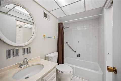 Tiny photo for 9530 N Lamon Avenue #403, Skokie, IL 60077 (MLS # 12477549)