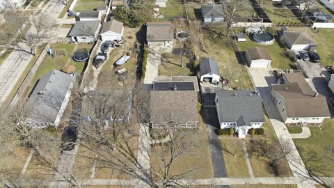 Tiny photo for 251 N Michigan Avenue, Villa Park, IL 60181 (MLS # 12592777)