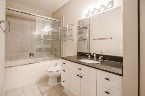 Tiny photo for 512 N MCCLURG Court #2112, Chicago, IL 60611 (MLS # 12502622)