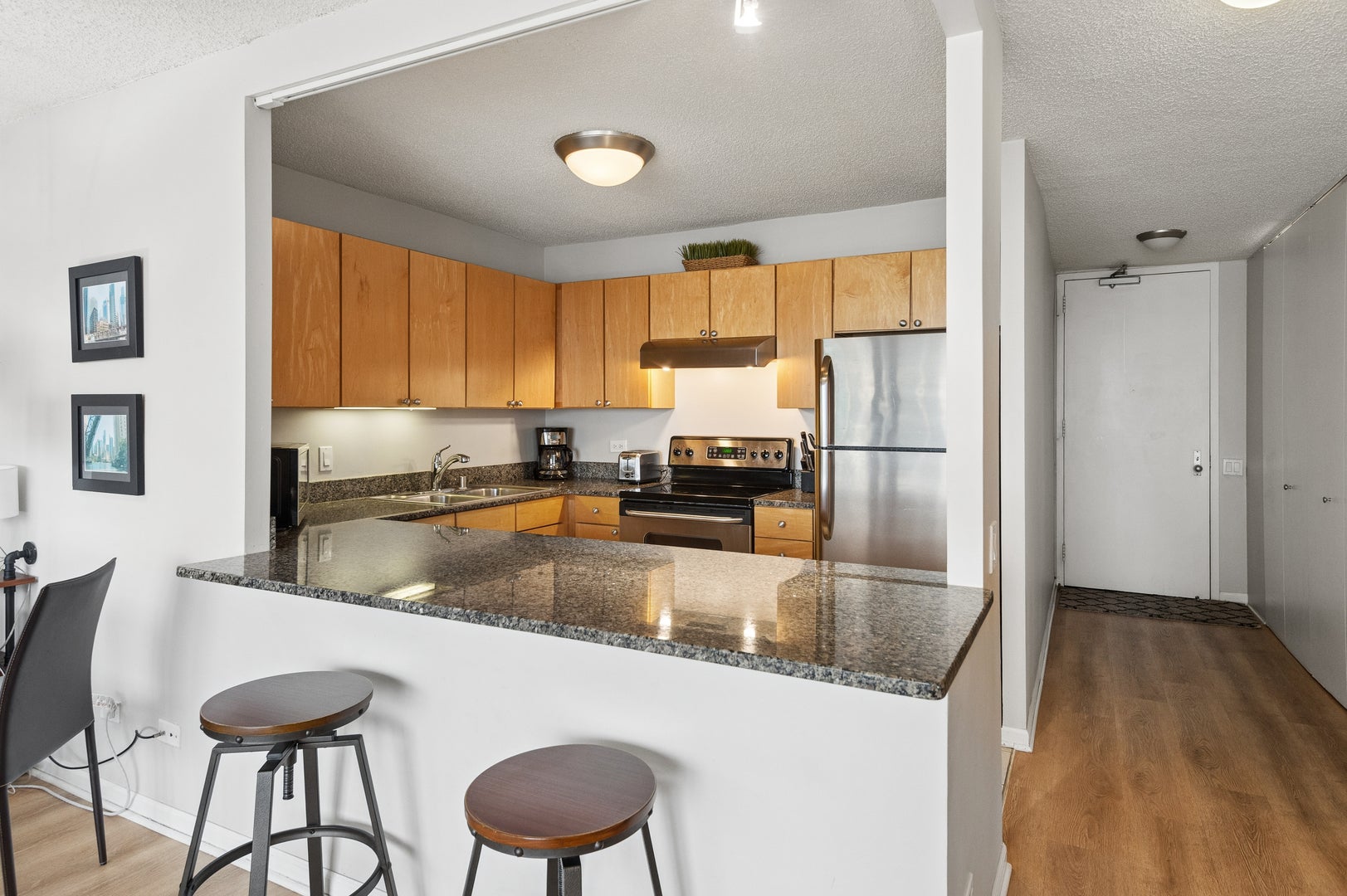 30 E Huron Street 5006