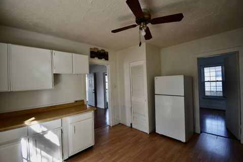 Tiny photo for 1622 Illinois Street, Bloomington, IL 61701 (MLS # 12506158)