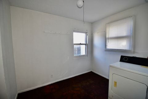 Tiny photo for 1622 Illinois Street, Bloomington, IL 61701 (MLS # 12506158)