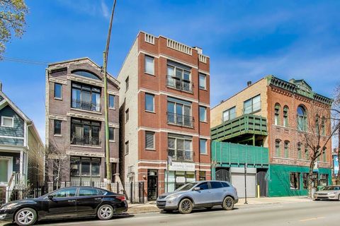 2750 N Racine Avenue 2 Chicago IL 60614