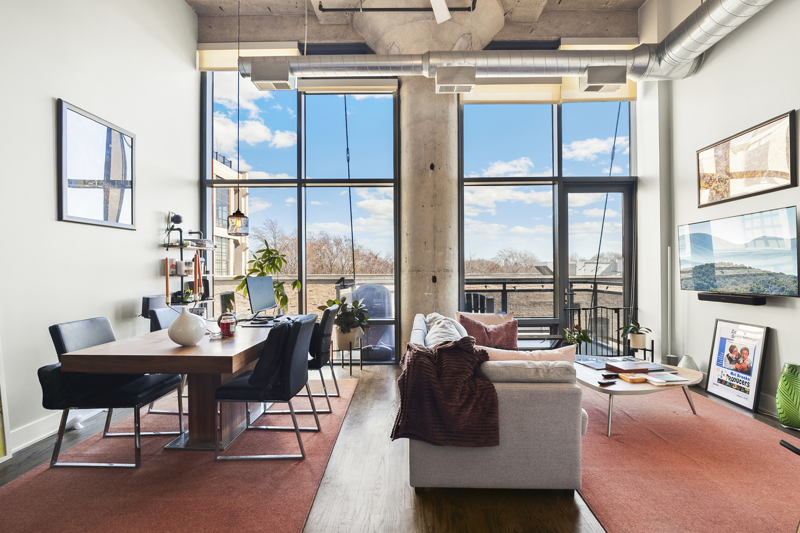 1800 W Grace Street 411