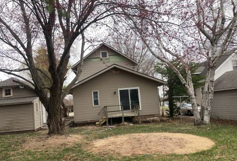 Tiny photo for 1662 S Chicago Avenue, Freeport, IL 61032 (MLS # 12609359)