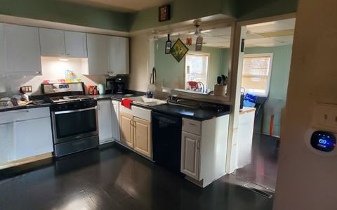 Tiny photo for 91 Lippincott Road, Fox Lake, IL 60020 (MLS # 12511260)