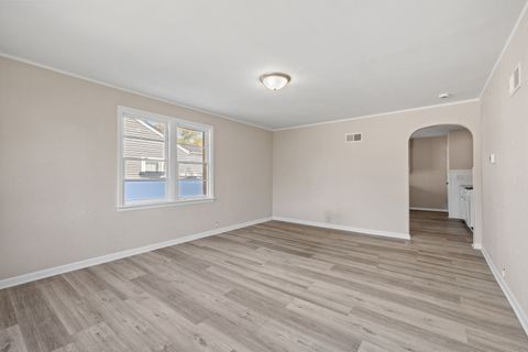 Tiny photo for 1222 Gates Street, Aurora, IL 60505 (MLS # 12507188)