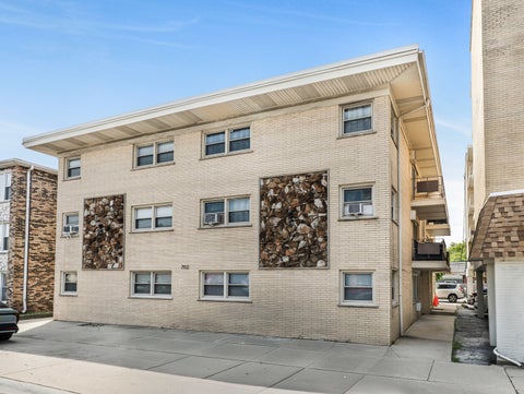 Photo of 7921 W Grand Avenue #3C, Elmwood Park, IL 60707 (MLS # 12734530)