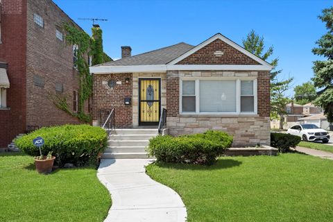 Photo of 10500 S King Drive, Chicago, IL 60628 (MLS # 12432059)