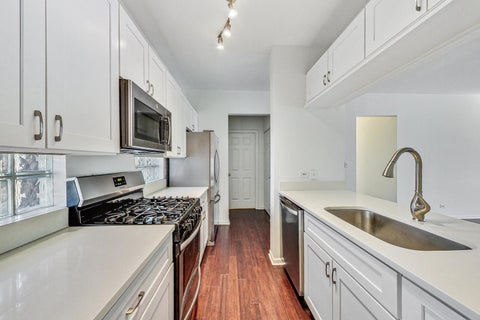 Tiny photo for 301 W GOETHE Street #304C, Chicago, IL 60610 (MLS # 12753995)