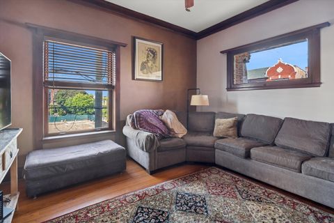 Tiny photo for 1353 W Wilson Avenue #2, Chicago, IL 60640 (MLS # 12469089)