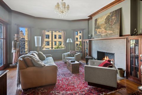 Tiny photo for 1353 W Wilson Avenue #2, Chicago, IL 60640 (MLS # 12469089)