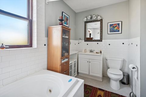 Tiny photo for 1353 W Wilson Avenue #2, Chicago, IL 60640 (MLS # 12469089)