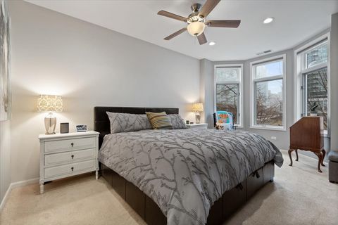 Tiny photo for 207 E 13TH Street, Chicago, IL 60605 (MLS # 12581886)