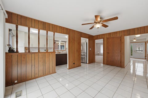 Tiny photo for 139 Harding Avenue, Des Plaines, IL 60016 (MLS # 12754140)