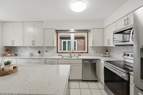 Tiny photo for 139 Harding Avenue, Des Plaines, IL 60016 (MLS # 12754140)